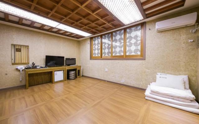 Jeonju Hanok Hotel Kung Dış mekan fotoğraf