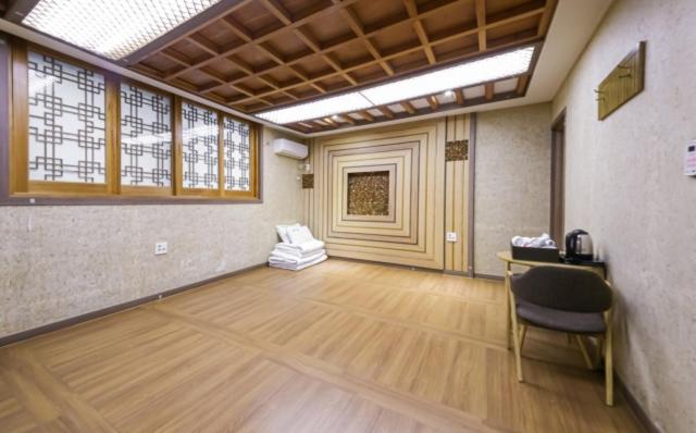 Jeonju Hanok Hotel Kung Dış mekan fotoğraf