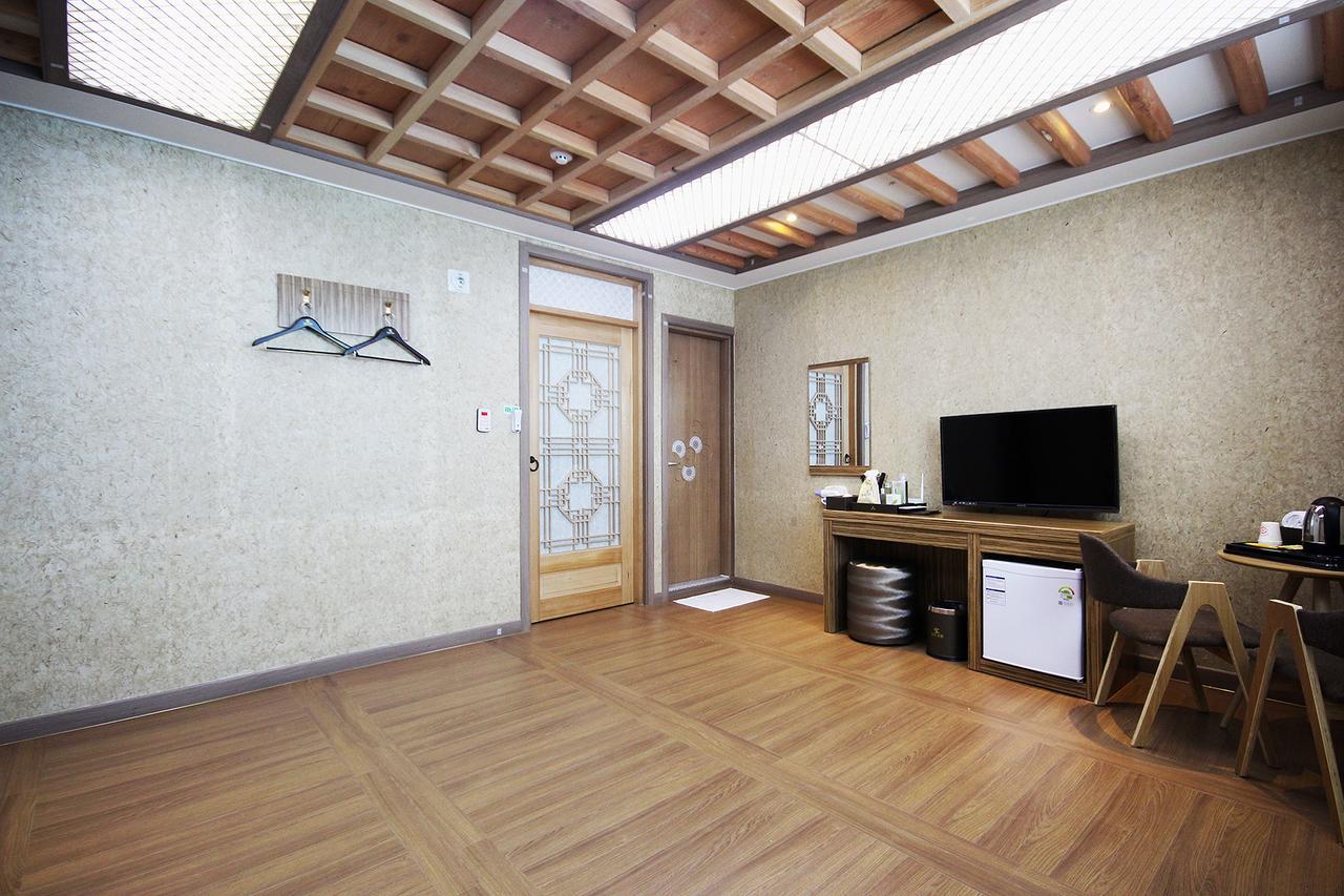 Jeonju Hanok Hotel Kung Dış mekan fotoğraf