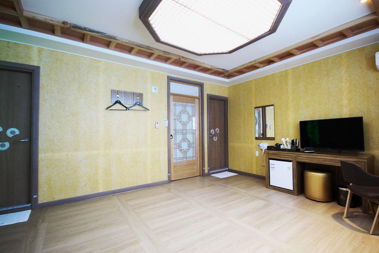 Jeonju Hanok Hotel Kung Dış mekan fotoğraf